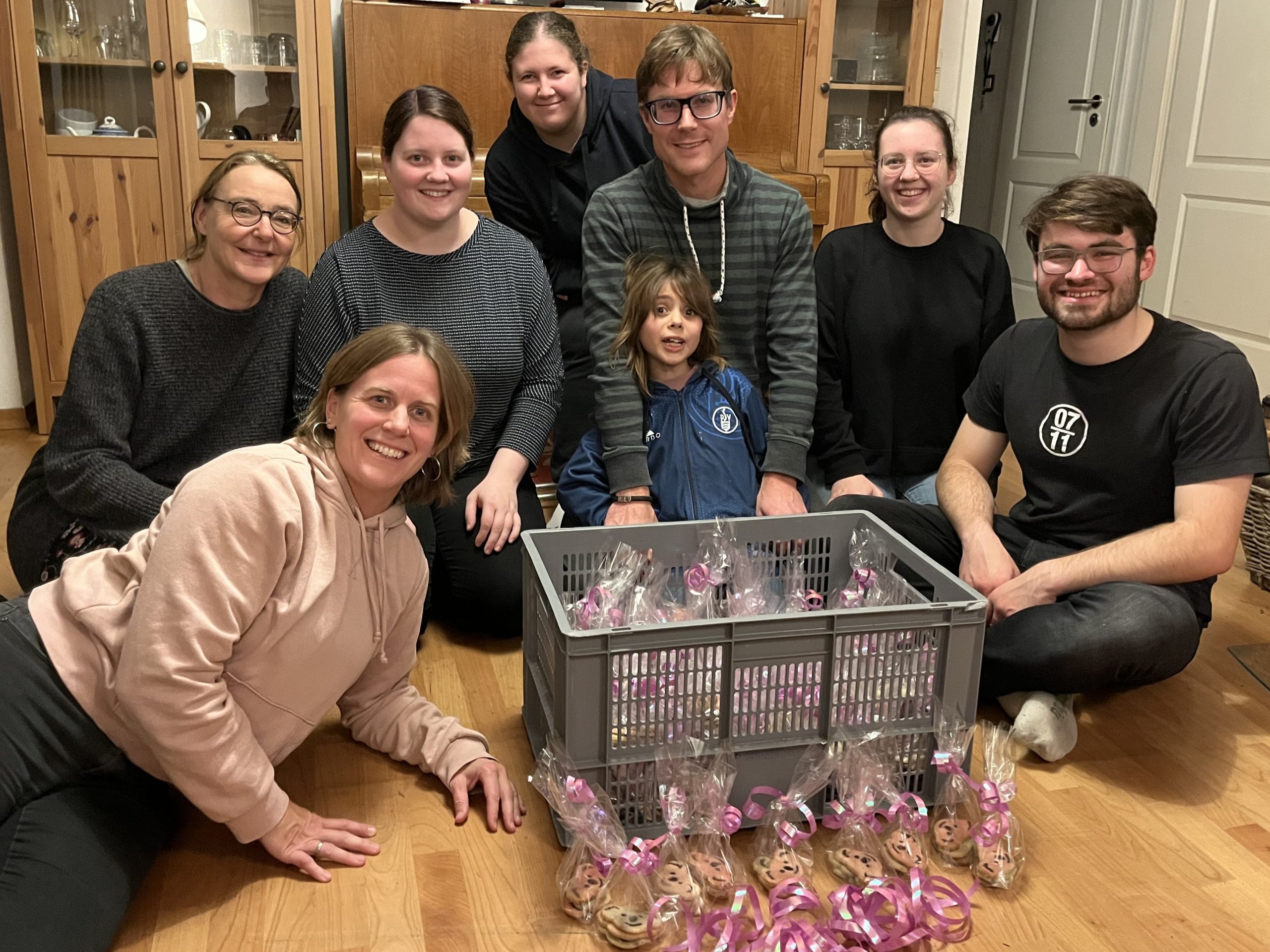 PSV Koalas vor den fertigen Kekstüten